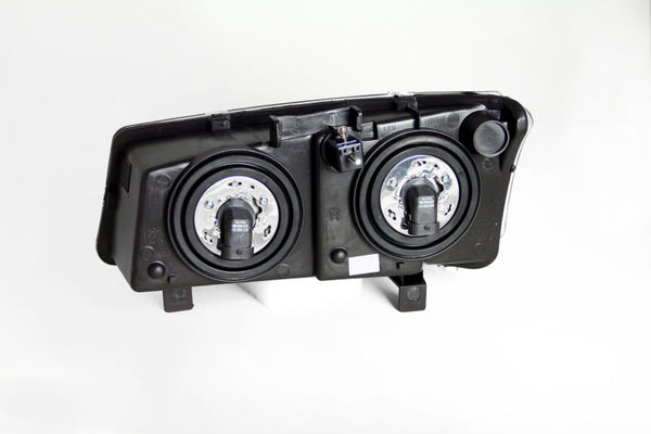 ANZO 2003-2006 Chevrolet Silverado 1500 Crystal Headlights Black