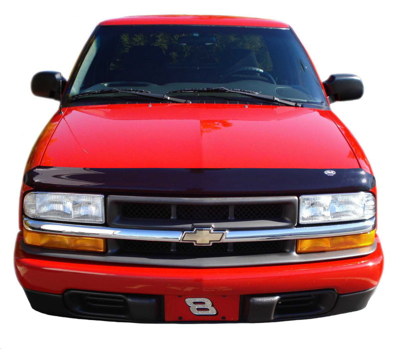 AVS 98-01 GMC Envoy High Profile Bugflector II Hood Shield - Smoke