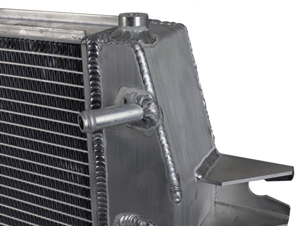 aFe BladeRunner Street Series Tube & Fin Aluminum Radiator 06-10 GM Diesel Trucks 6.6L V8