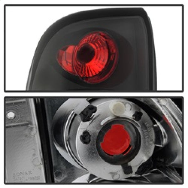 Spyder Chevy TrailBlazer 02-09 Euro Style Tail Lights Black ALT-YD-CTB02-BK